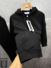 Load image into Gallery viewer, Tracksuit boy