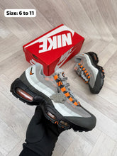 Load image into Gallery viewer, Shoes