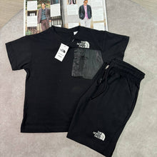 Load image into Gallery viewer, Tshirt
