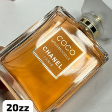 Load image into Gallery viewer, Perfume