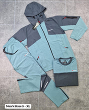 Load image into Gallery viewer, Tracksuit