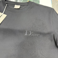 Load image into Gallery viewer, T-shirt