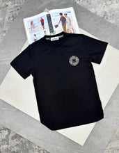 Load image into Gallery viewer, T-shirt