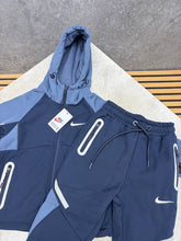 Load image into Gallery viewer, Tracksuit boy