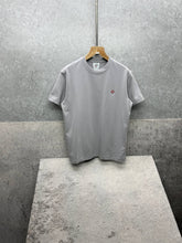 Load image into Gallery viewer, Tshirt