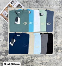 Load image into Gallery viewer, T-shirt