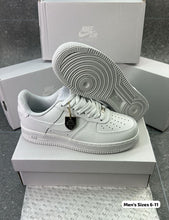Load image into Gallery viewer, Shoes