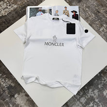 Load image into Gallery viewer, T-shirt