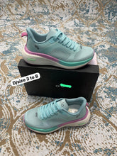 Load image into Gallery viewer, Shoes
