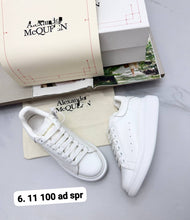 Load image into Gallery viewer, Shoes