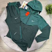 Load image into Gallery viewer, Tracksuit