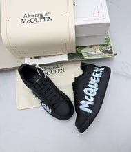 Load image into Gallery viewer, Shoes