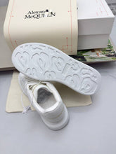 Load image into Gallery viewer, Shoes