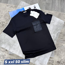 Load image into Gallery viewer, T-shirt