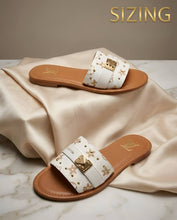 Load image into Gallery viewer, Slipper