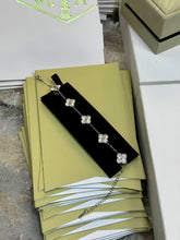 Load image into Gallery viewer, Necklace