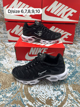 Load image into Gallery viewer, Shoes