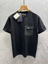 Load image into Gallery viewer, Tshirt