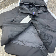 Load image into Gallery viewer, Jacket