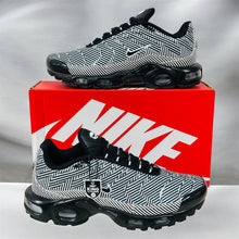 Load image into Gallery viewer, Shoes men