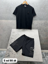 Load image into Gallery viewer, T-shirt