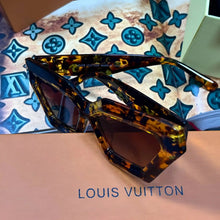 Load image into Gallery viewer, Sunglass