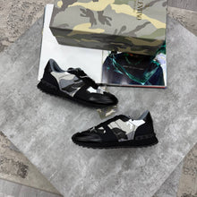 Load image into Gallery viewer, Shoes