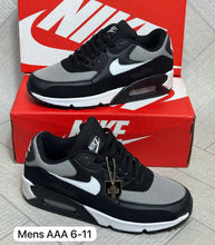 Load image into Gallery viewer, Shoes
