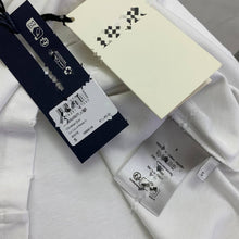 Load image into Gallery viewer, T-shirt