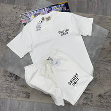 Load image into Gallery viewer, T-shirt