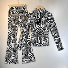 Load image into Gallery viewer, Tracksuit women