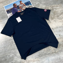 Load image into Gallery viewer, Tshirt