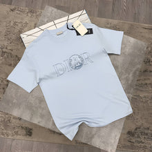 Load image into Gallery viewer, T-shirt