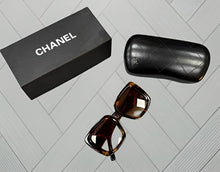 Load image into Gallery viewer, Sunglass