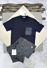Load image into Gallery viewer, T-shirt
