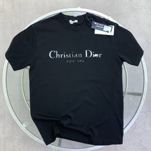 Load image into Gallery viewer, T-shirt