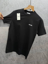 Load image into Gallery viewer, Tshirt