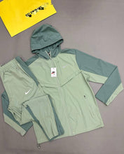 Load image into Gallery viewer, Tracksuit