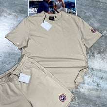 Load image into Gallery viewer, Tshirt