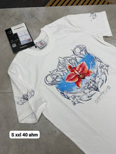 Load image into Gallery viewer, T-shirt