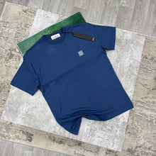 Load image into Gallery viewer, Tshirt