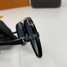 Load image into Gallery viewer, Sunglass