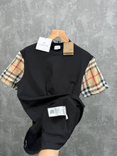 Load image into Gallery viewer, Tshirt