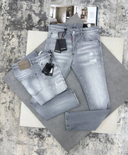 Load image into Gallery viewer, Jeans