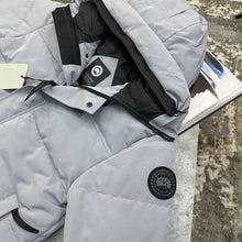 Load image into Gallery viewer, Jacket