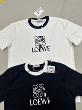 Load image into Gallery viewer, T-shirt