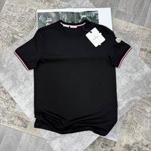 Load image into Gallery viewer, Tshirt