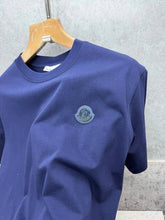 Load image into Gallery viewer, T-shirt