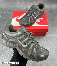 Load image into Gallery viewer, Shoes