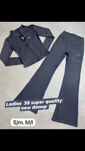 Load image into Gallery viewer, Tracksuit women
